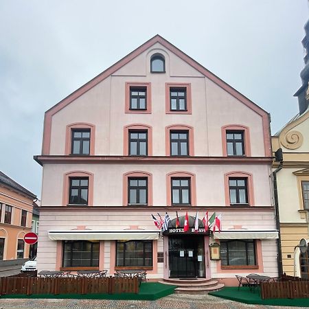 Hotel Bravo Ceska Trebova Eksteriør billede